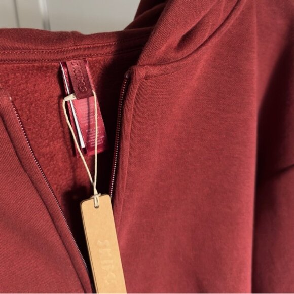 Skims Cotton Fleece Classic Zip Up Hoodie in Merlot Size Small - Picture 6 of 10